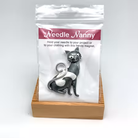 Grey Cat Needle Nanny