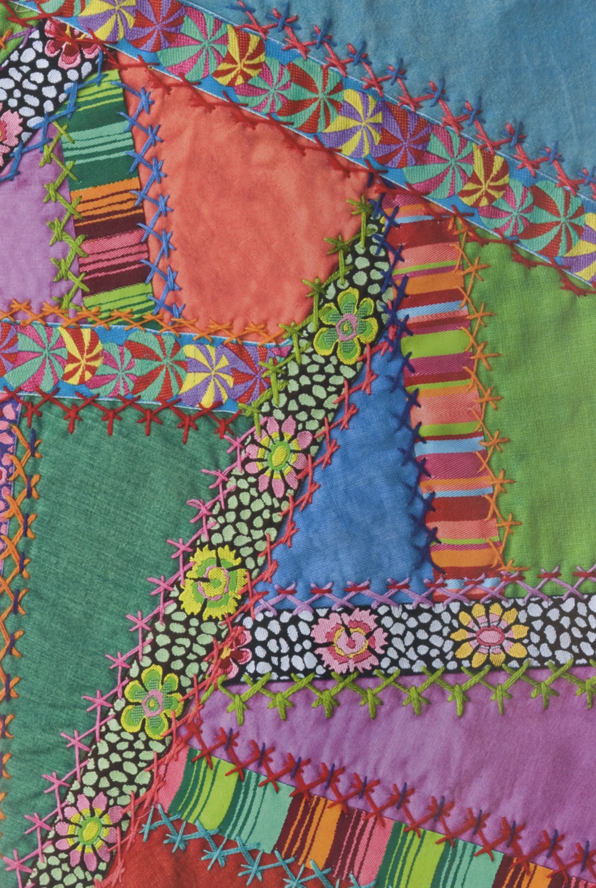 Little Ribbon Patchwork & Applique Softcover