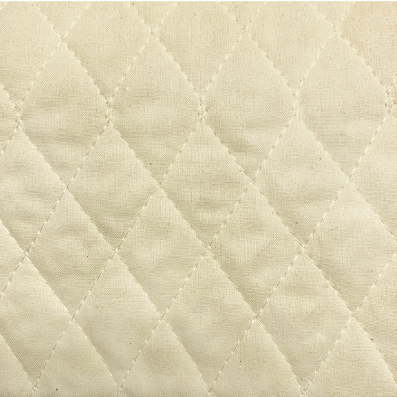 Natural Quilted Cotton Muslin 2.5oz B. Polyester, Tricot Back