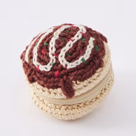 Tiny pouch crocheted with embroidery floss (Takoyaki)
