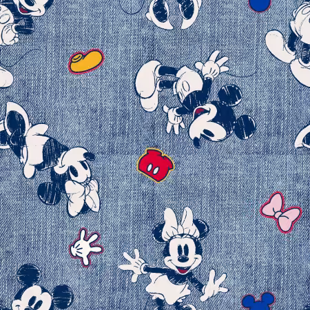 Mickey And Minnie Full Character Badge Toss