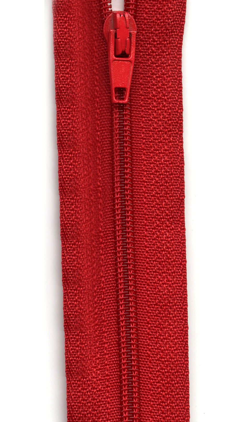 MakeAZipper Regular 5.5yd (197in) roll & 12 zipper pulls Red