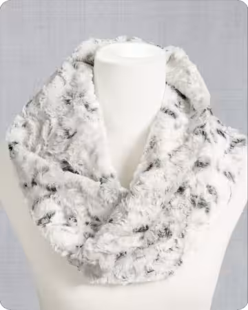 Snowy Owl Alloy Infinity Scarf Kits