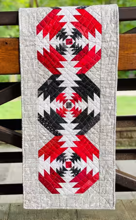 Pineapple Popout Table Runner