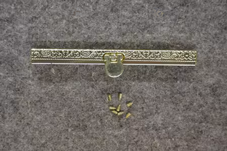 4.5in Embossed Yellow Gold Wallet Clasp
