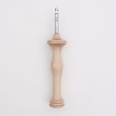 Natural Wood Oxford Punch Needle Regular Point size 10