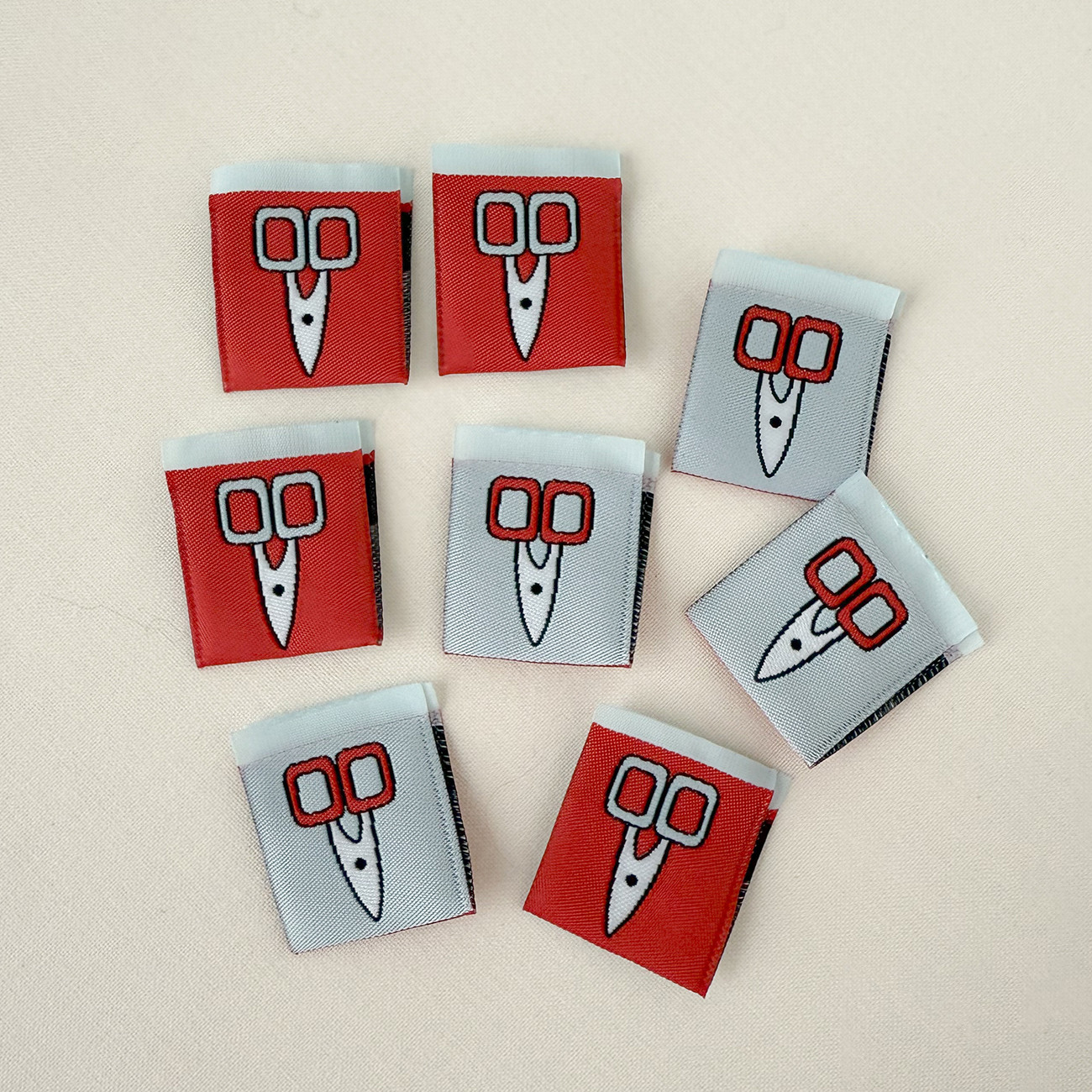 Scissors Woven Labels 8pk
